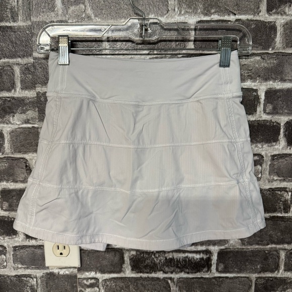 Lululemon Pace Rival Skirt (Tall) 4-way Stretch 15" White skort - Picture 2 of 10